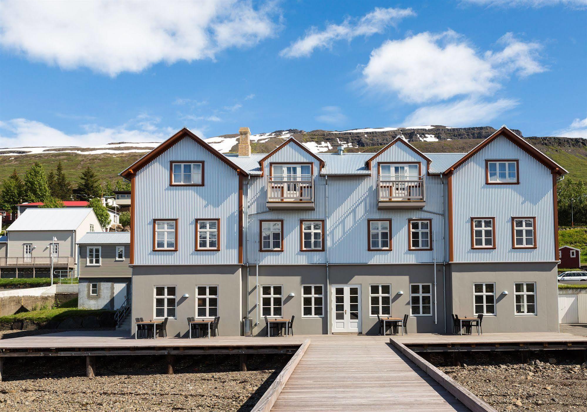 Fosshotel Eastfjords Faskrudsfjordur Exteriör bild