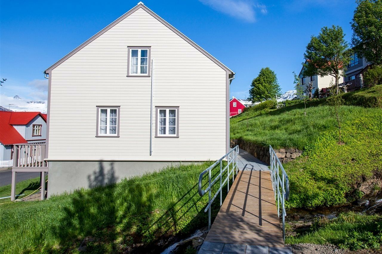 Fosshotel Eastfjords Faskrudsfjordur Exteriör bild